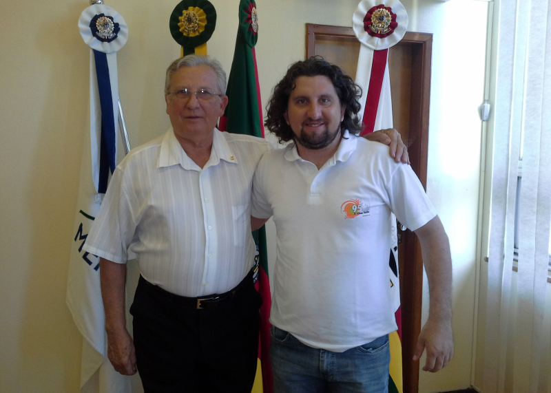 EXECUTIVO RECEBE PRESIDENTE DA CÂMARA DE VEREADORES